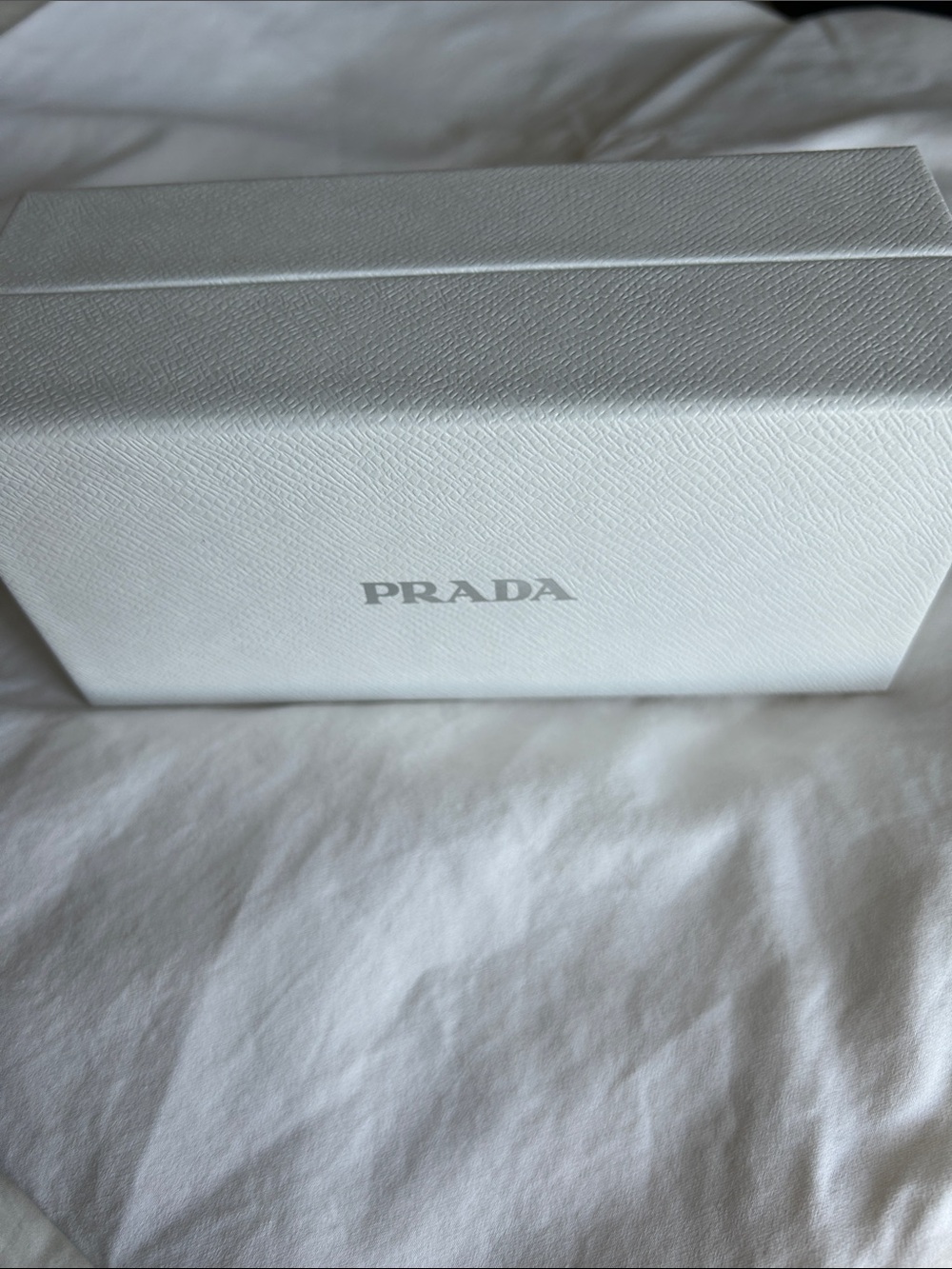 Prada Box - Picture 2 of 5